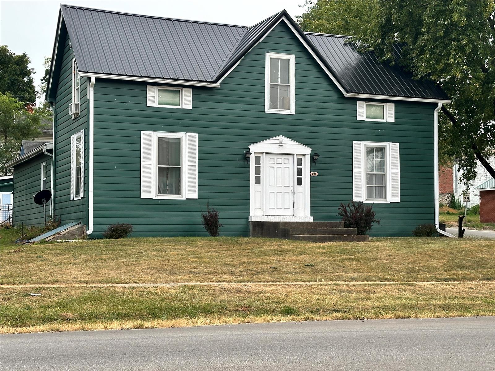 201 E Main Cross Street