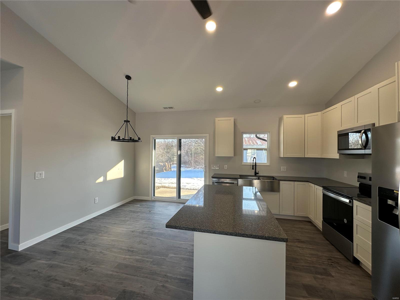 500 E 5th
