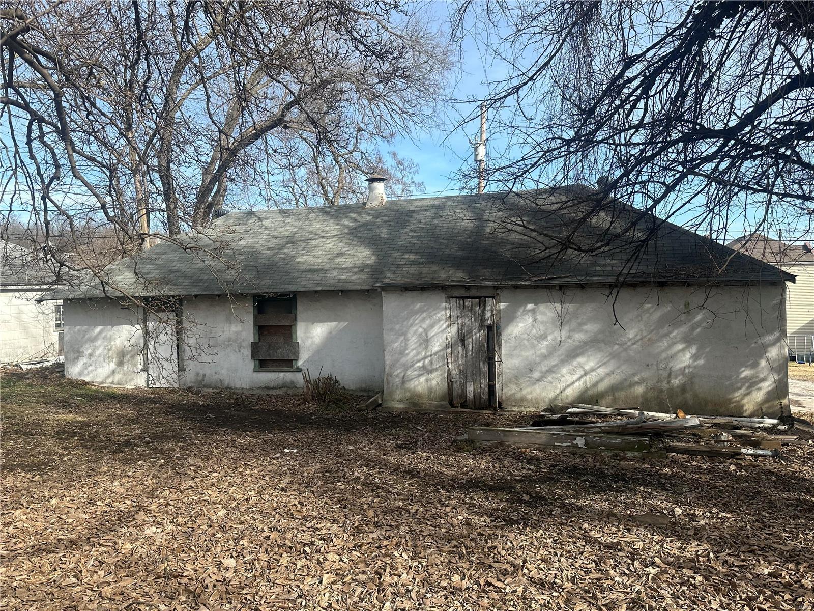 414 N 5th