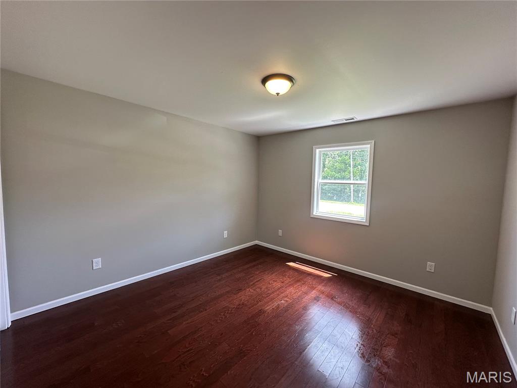 403 E Wells