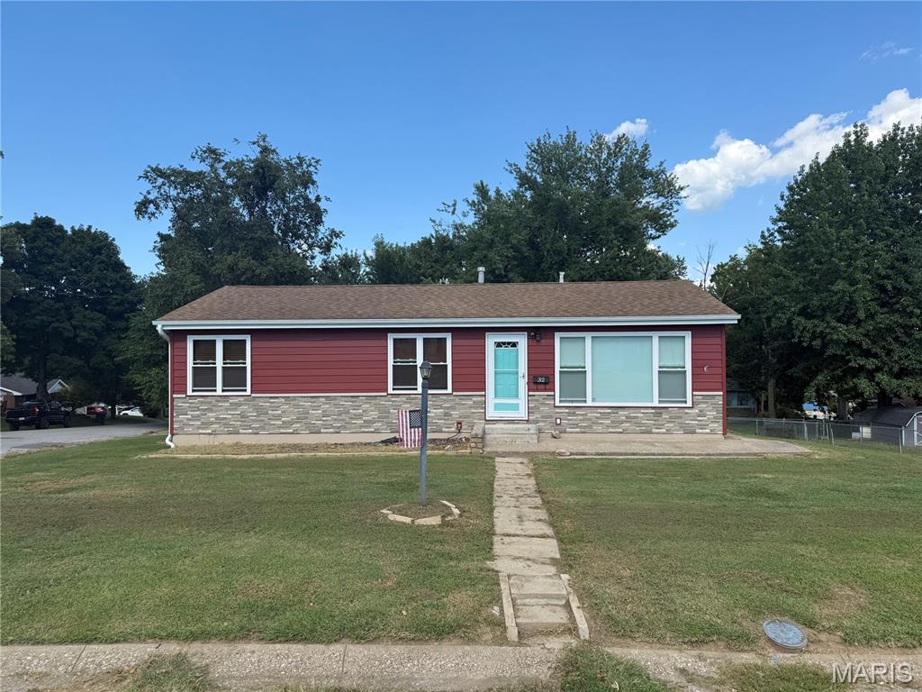 32 Wauneta Place