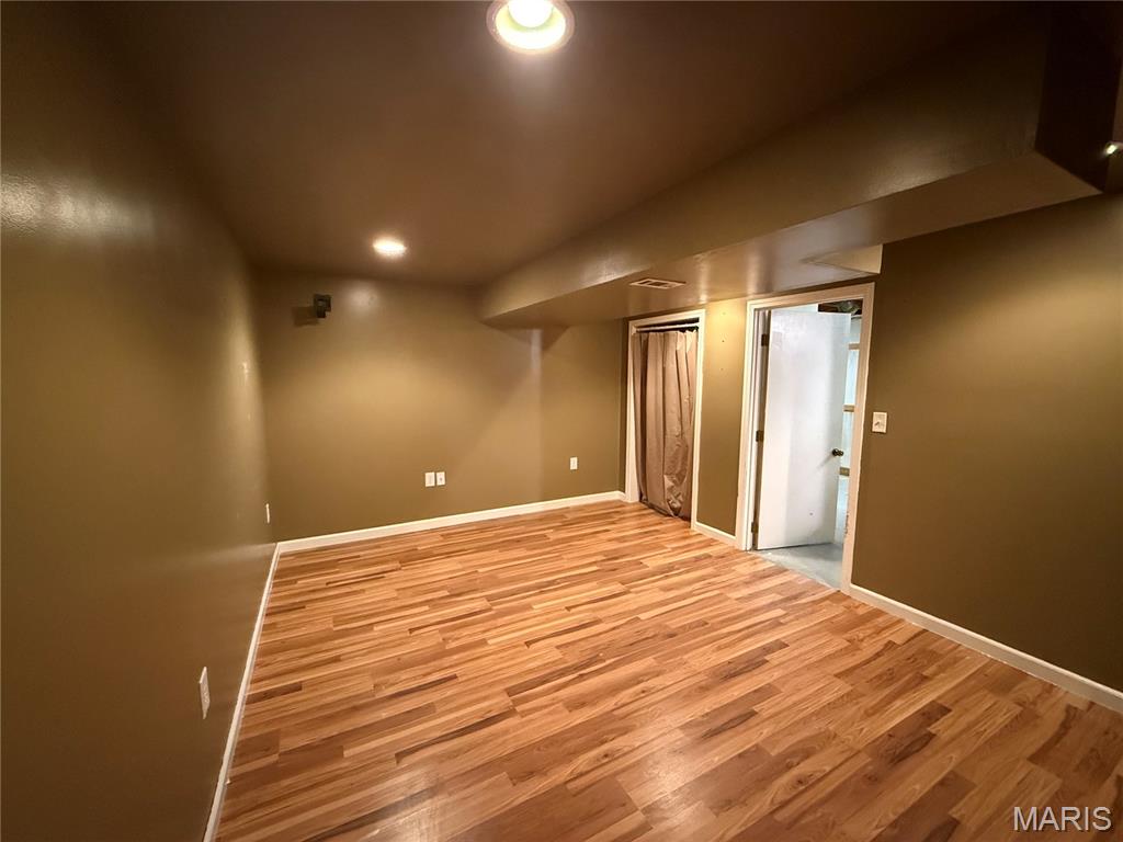 32 Wauneta Place