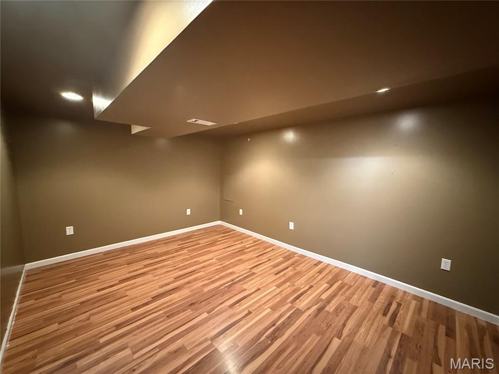 32 Wauneta Place