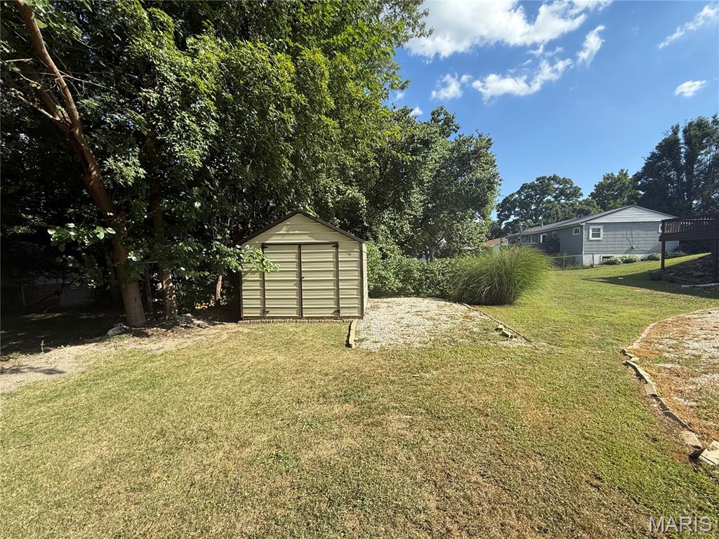 32 Wauneta Place