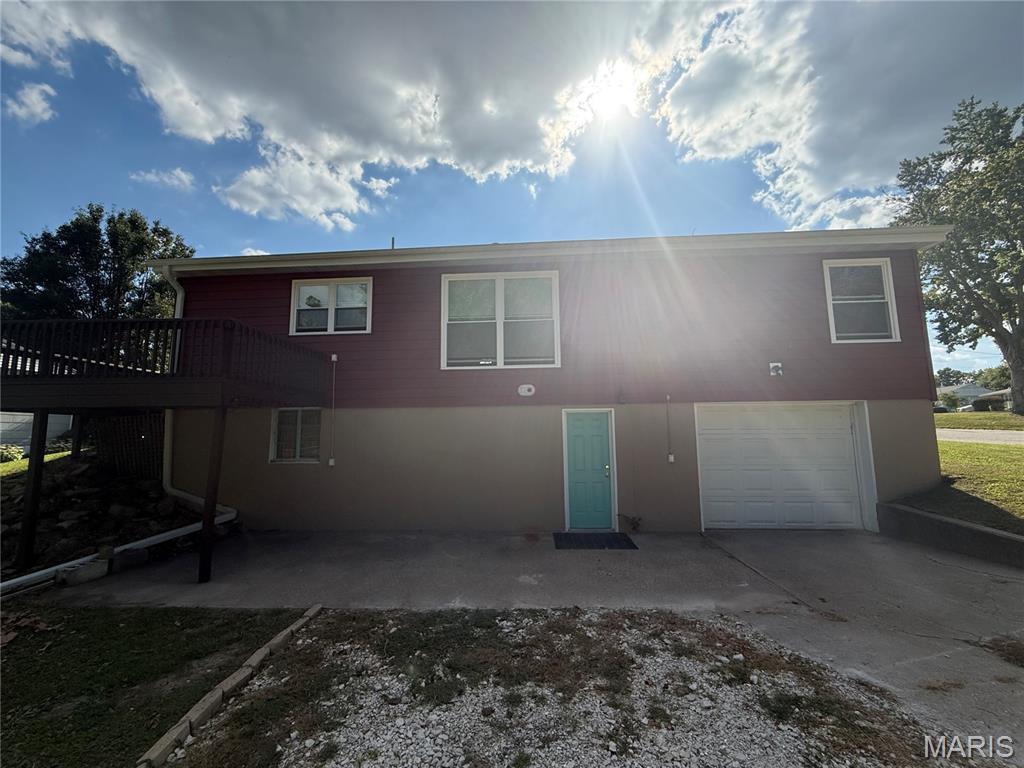32 Wauneta Place