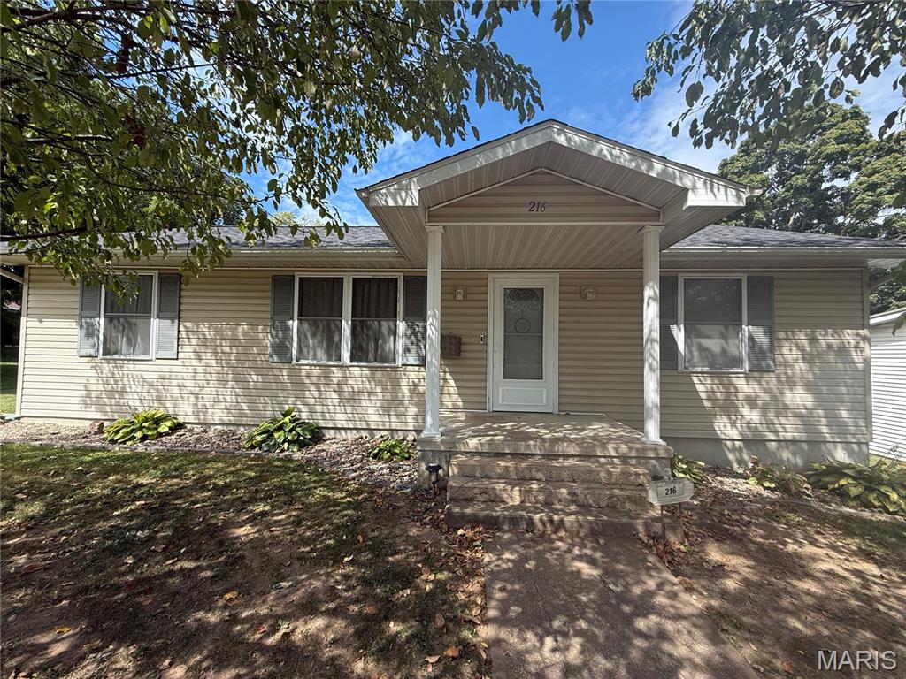 216 E Jefferson