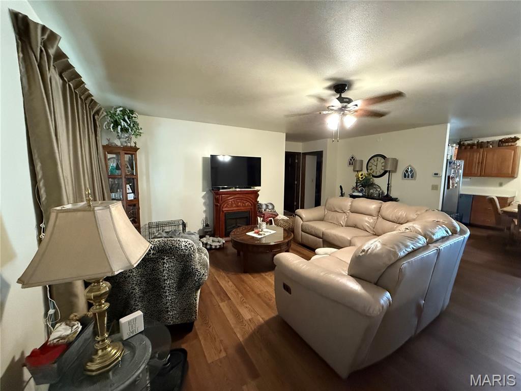 216 E Jefferson
