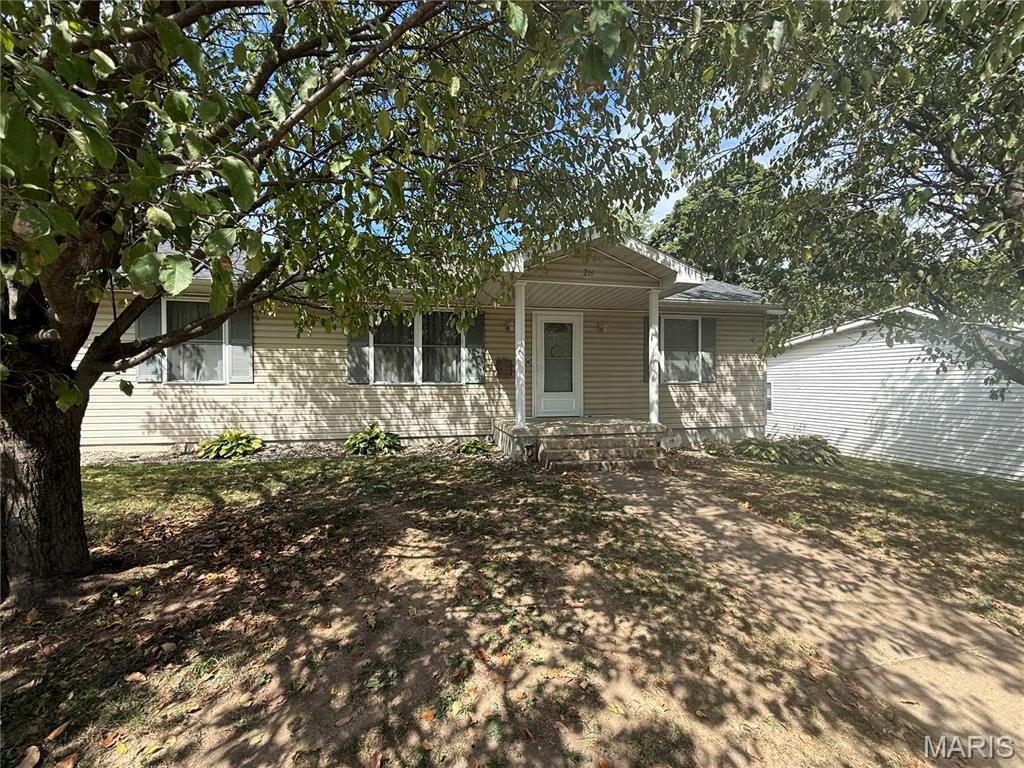 216 E Jefferson