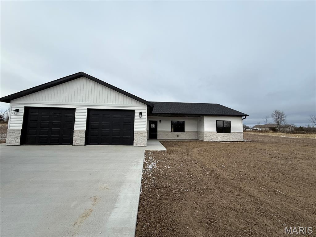 11290 Green Acres Trail