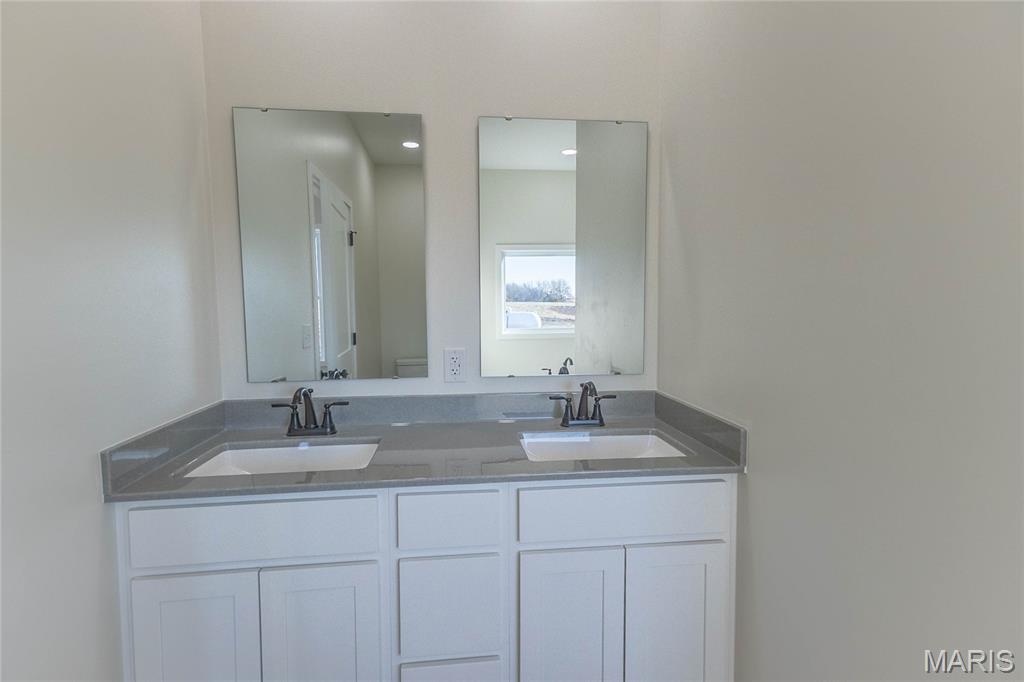 11290 Green Acres Trail