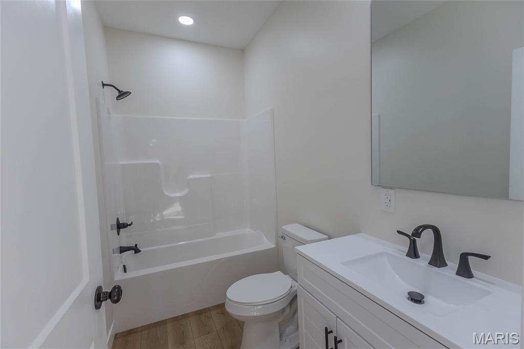 11290 Green Acres Trail