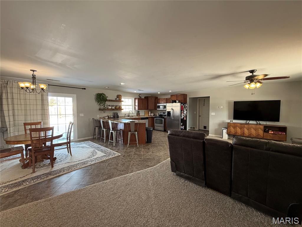 115 Stone Ridge