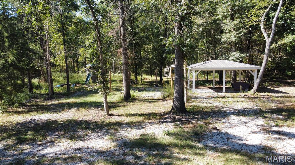 44705 Willow Lane