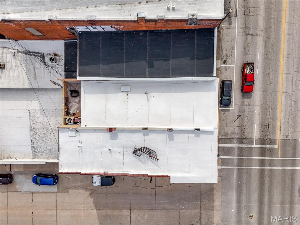 403 Broadway