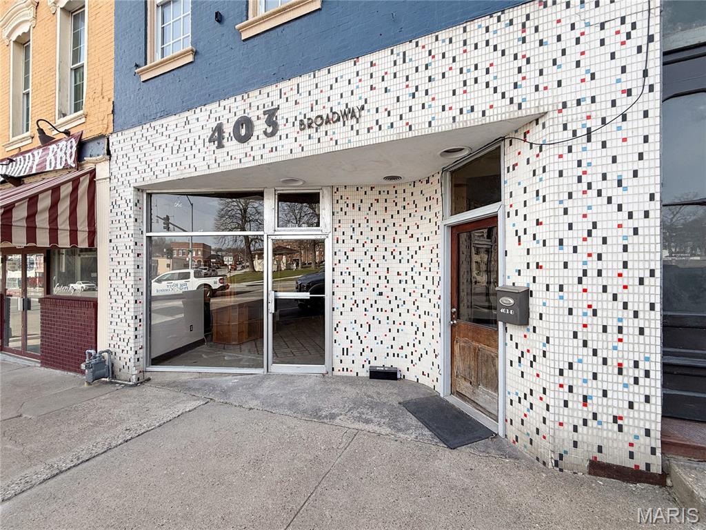 403 Broadway