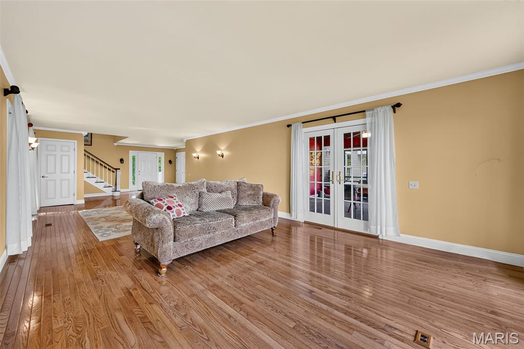 21716 Pike 9109