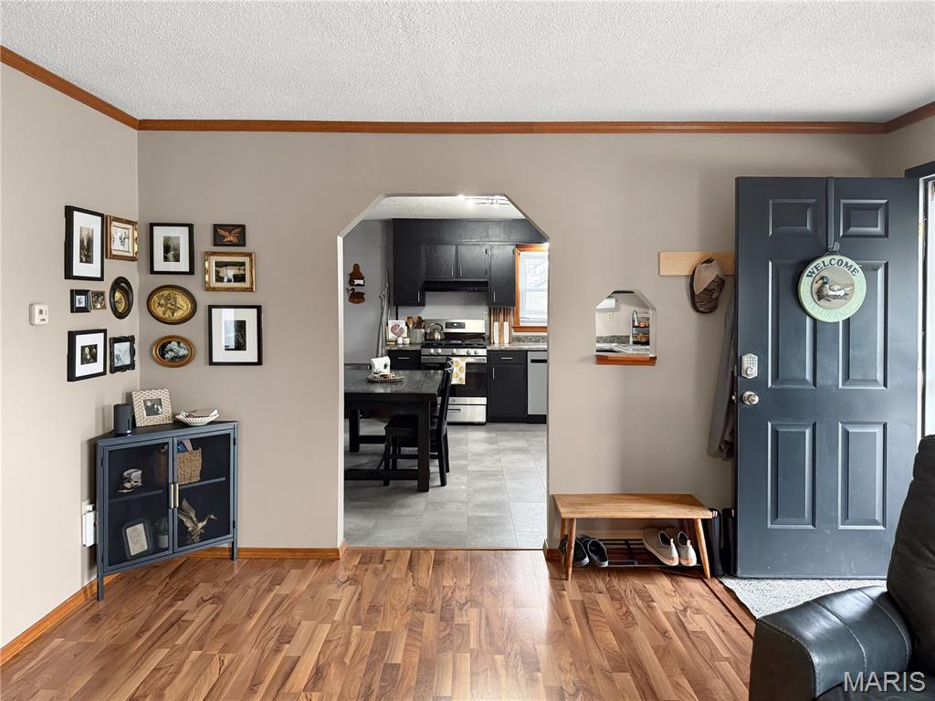 624 W New Street
