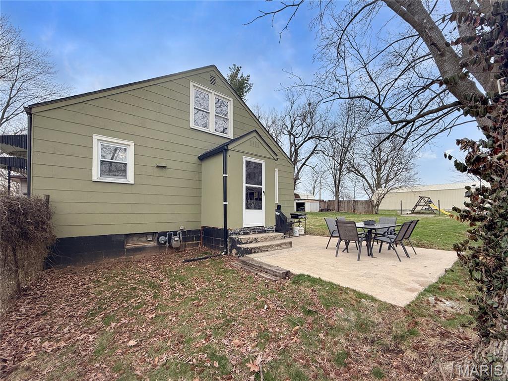 624 W New Street