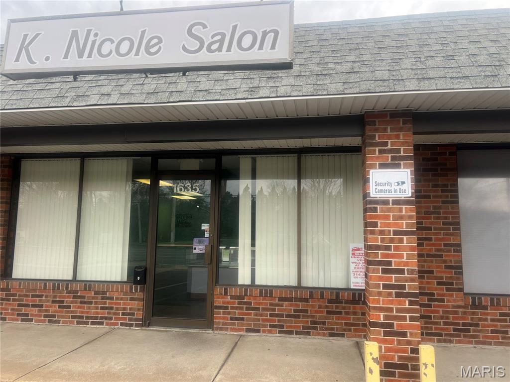1635 N Hwy 6