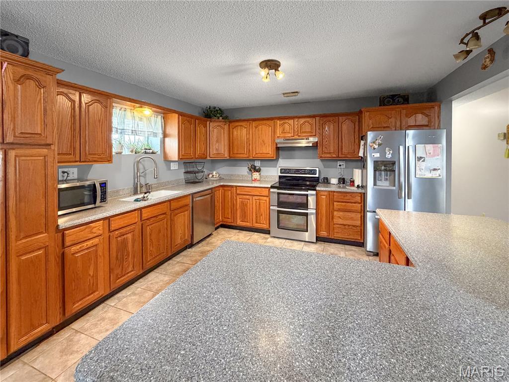 2601 Pike 25