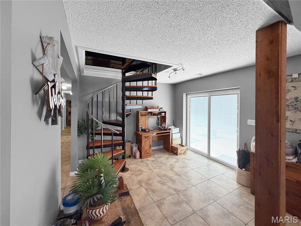 2601 Pike 25