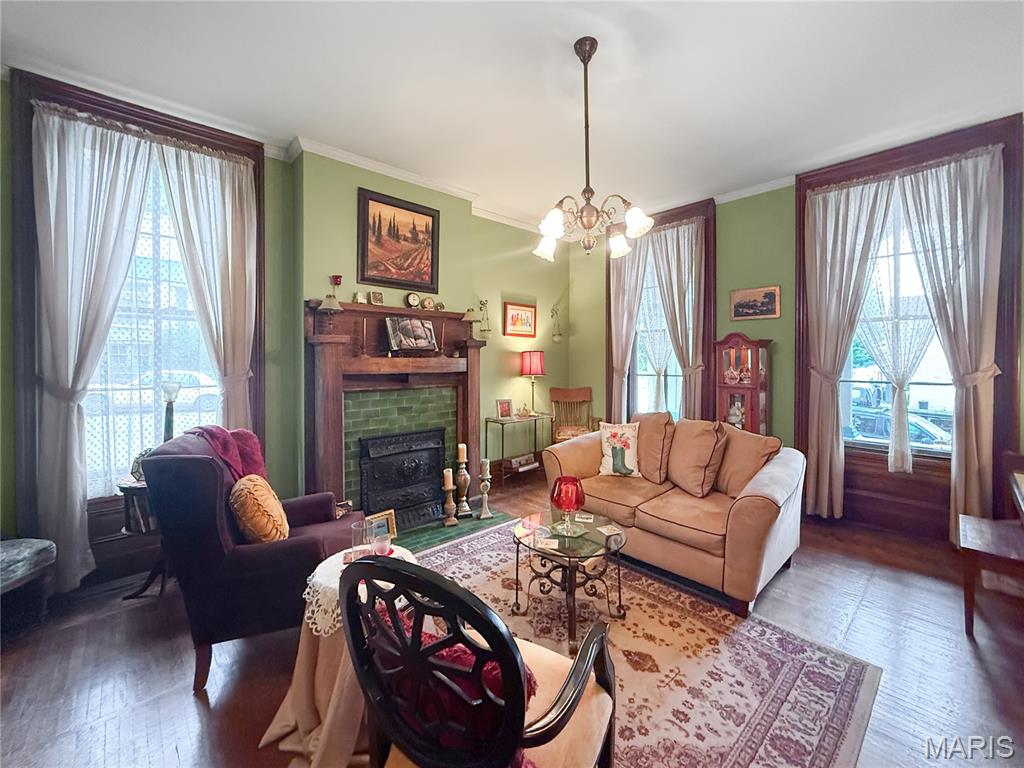 221 N Fifth Street