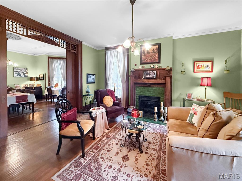 221 N Fifth Street