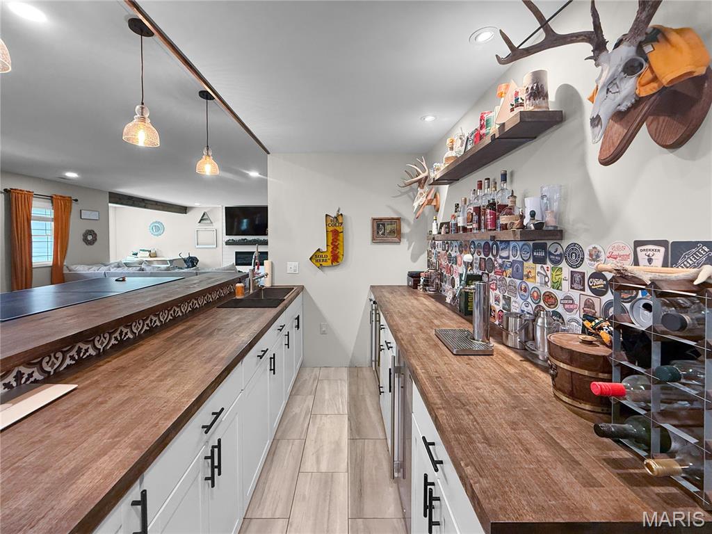 5687 Clear Creek Rd
