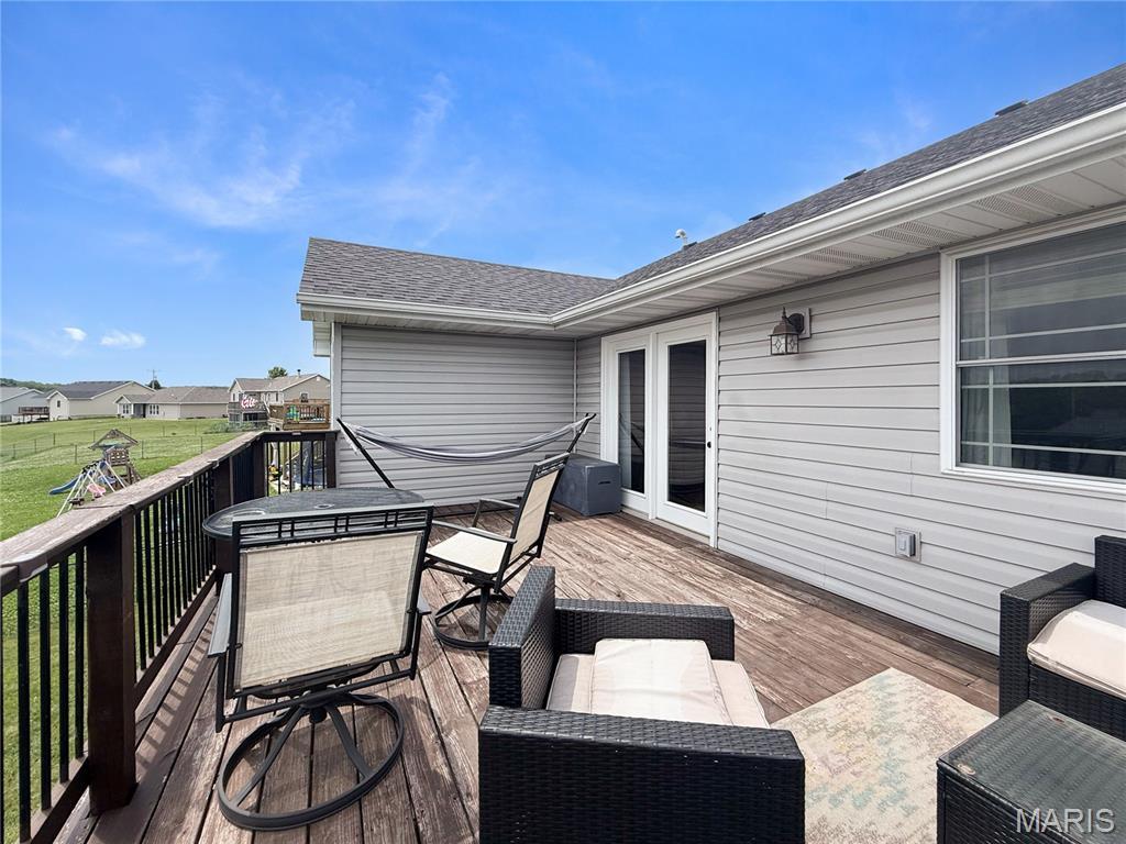 5687 Clear Creek Rd