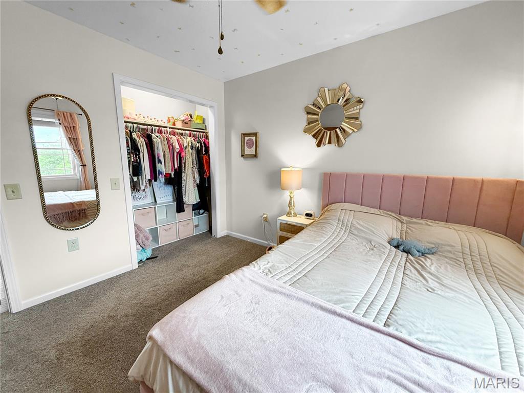 5687 Clear Creek Rd