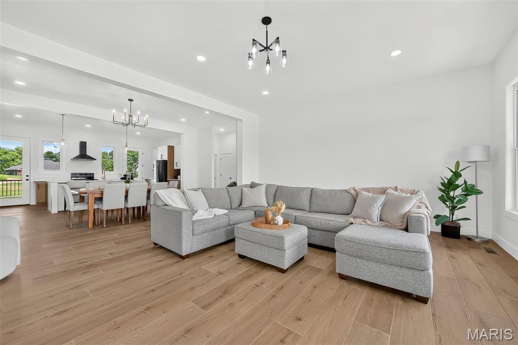 10116 Norwoods Ct