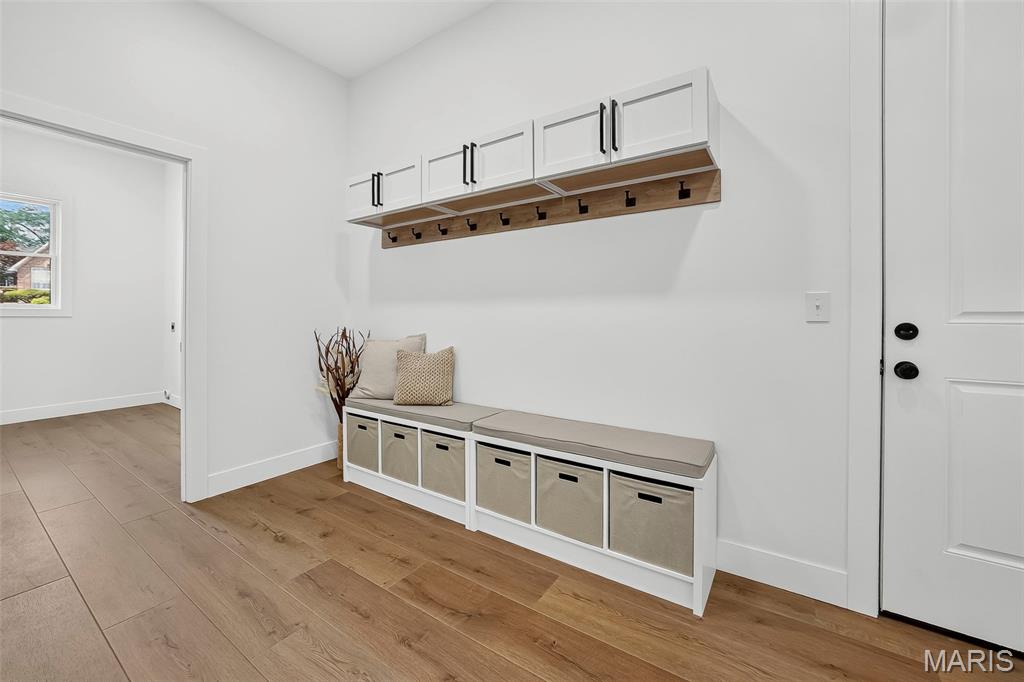 10116 Norwoods Ct