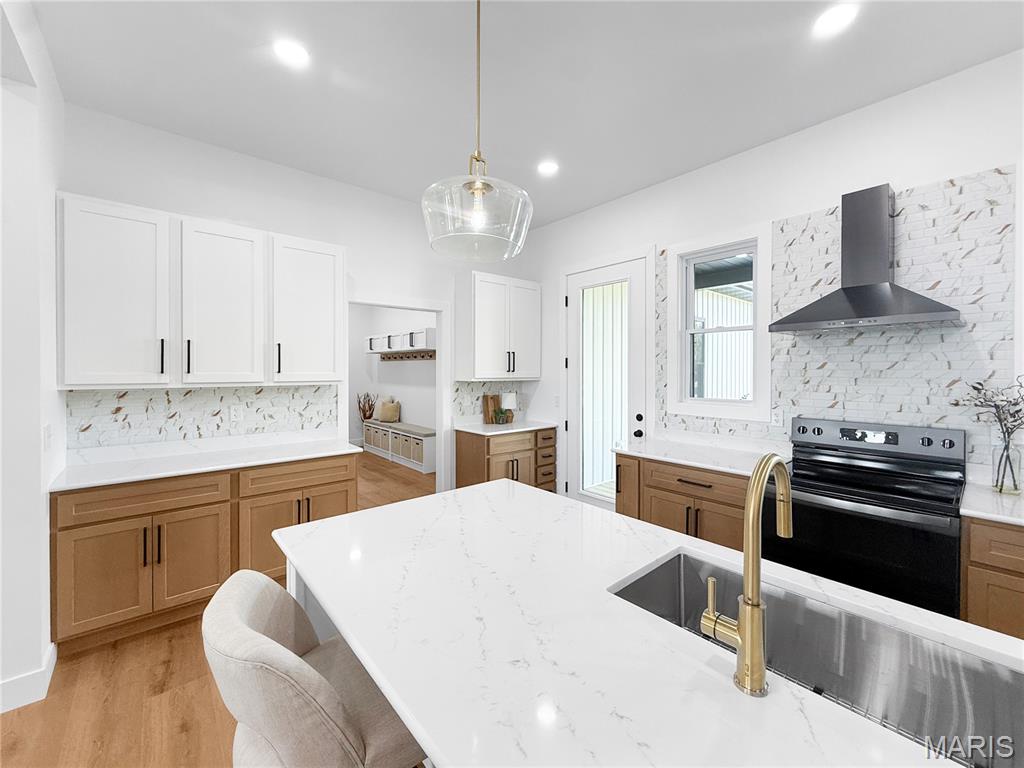 10116 Norwoods Ct