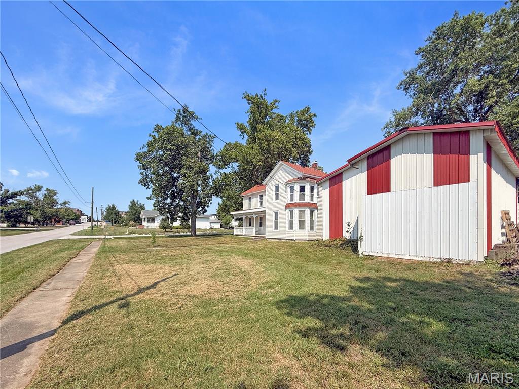 301 S Palmyra