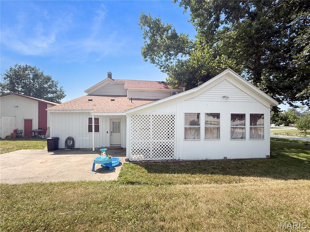 301 S Palmyra