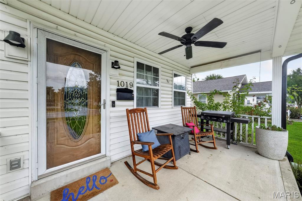 1019 W Main Street