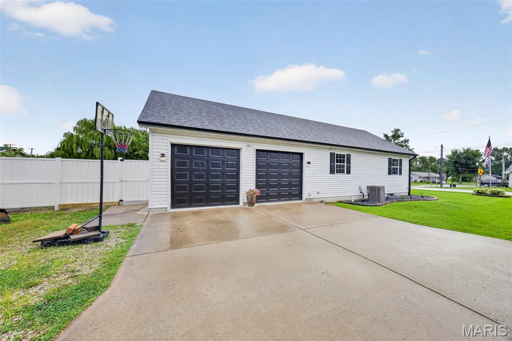 1019 W Main Street