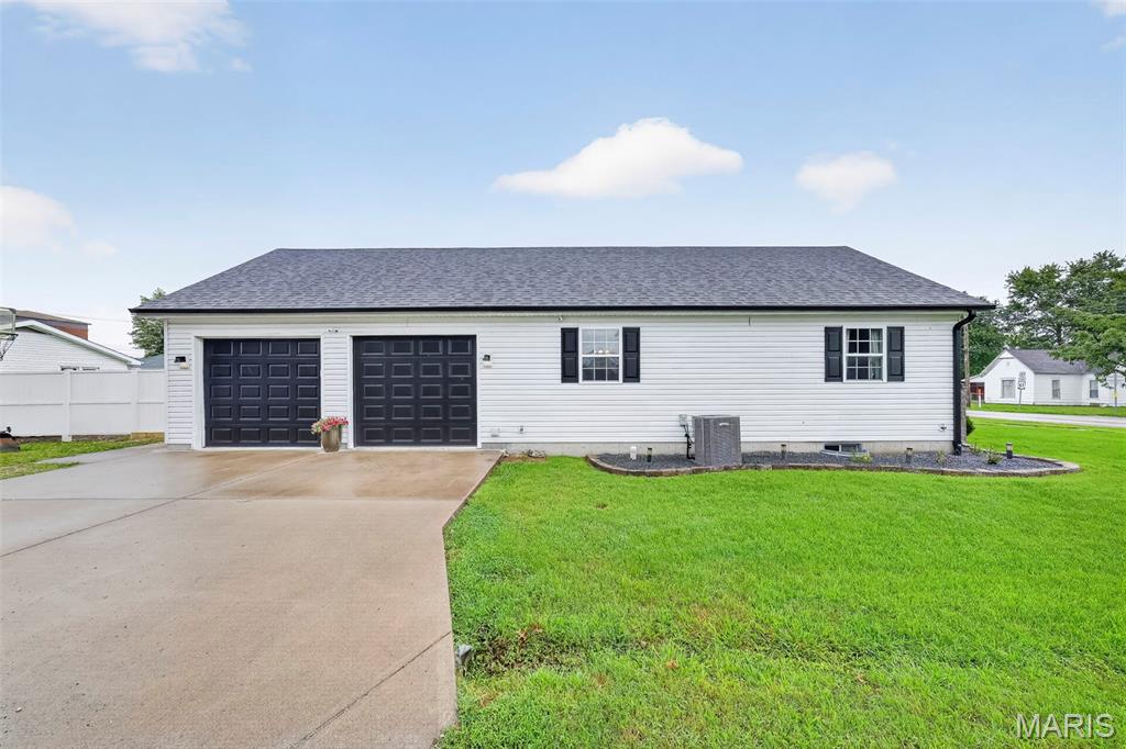 1019 W Main Street