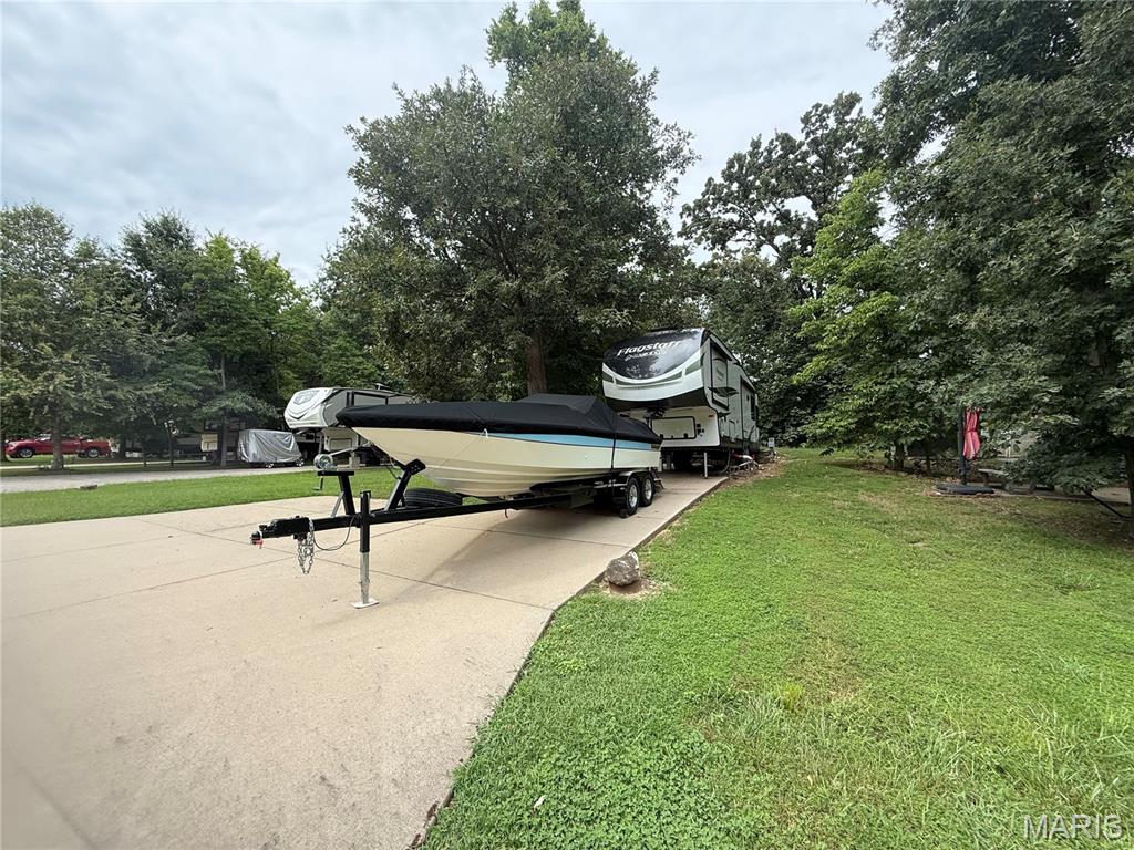 19340 Highway J #33