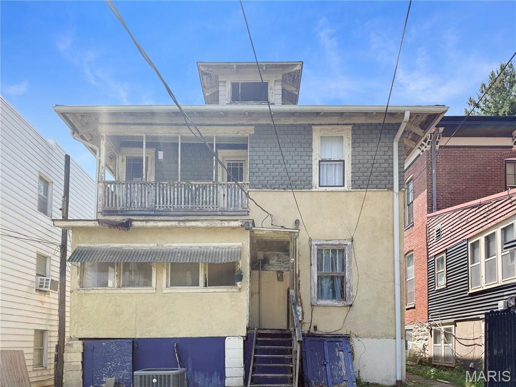 310 N Fifth