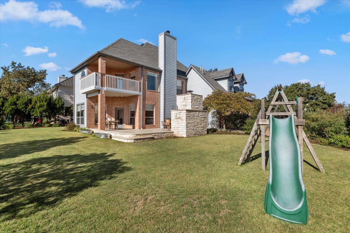 2707 Bartons Bluff LN