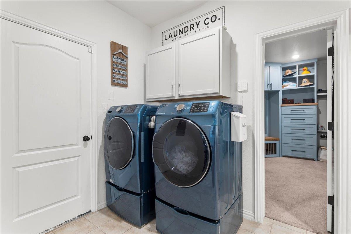 6401 Golden Bough LN, Pflugerville