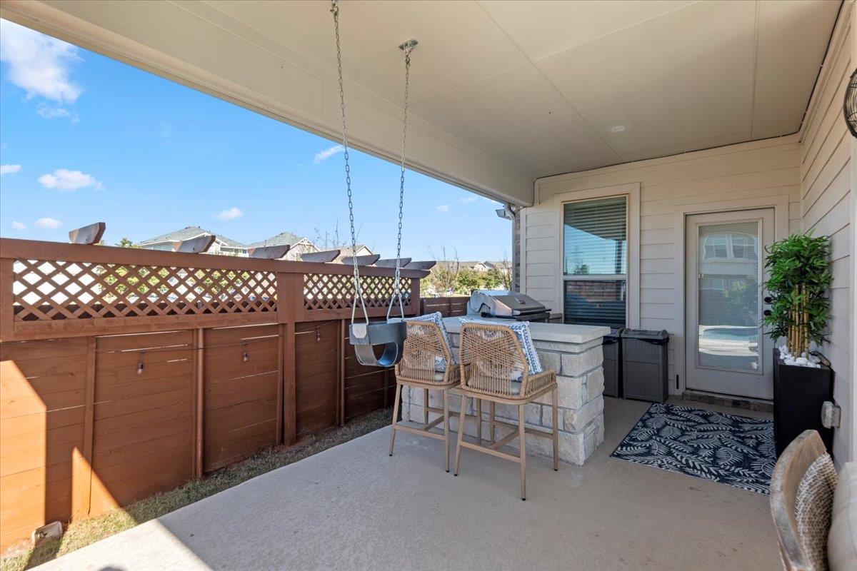 6401 Golden Bough LN, Pflugerville