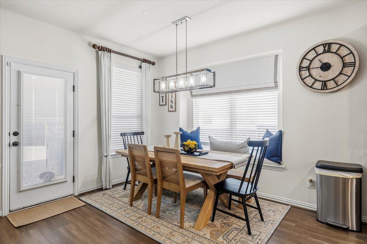 6401 Golden Bough LN, Pflugerville