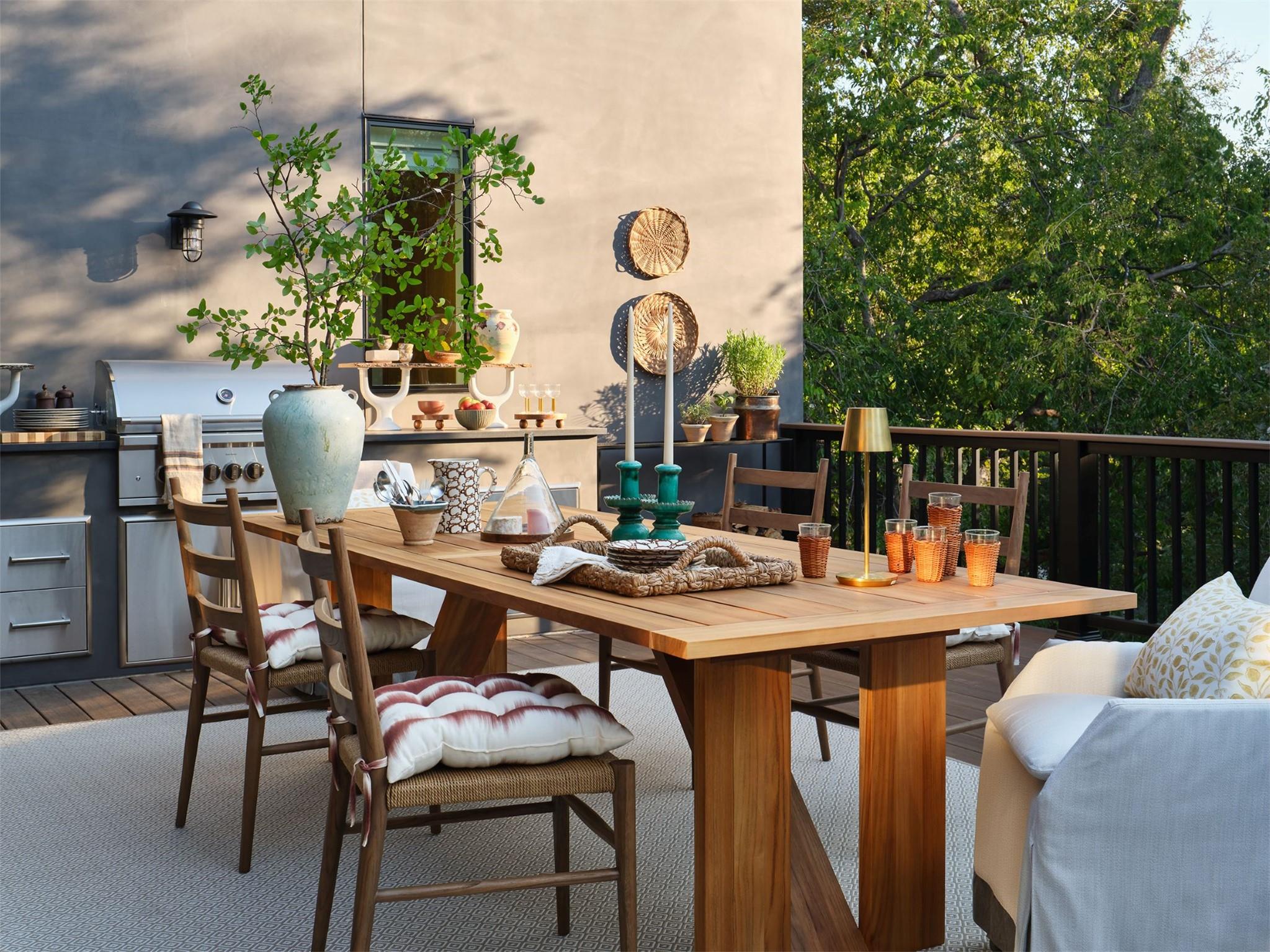 2200 W 9th ST, Austin