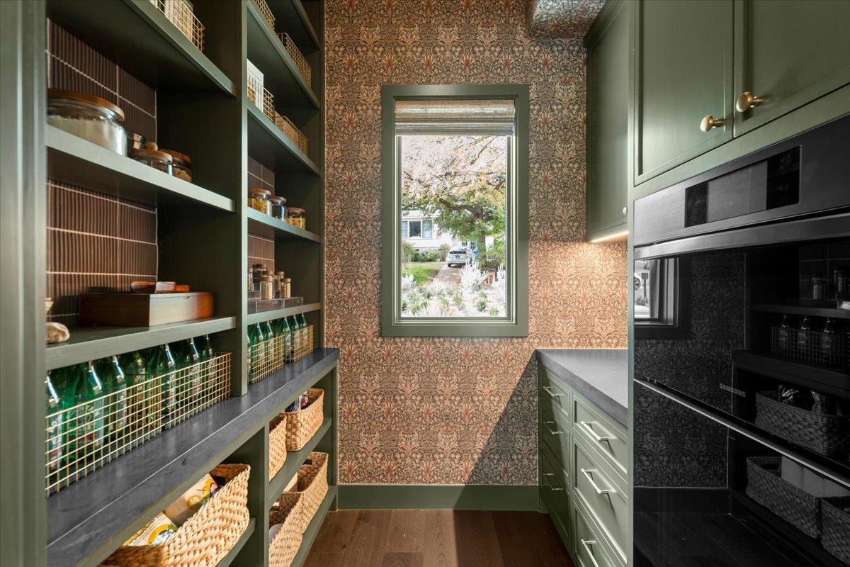 2200 W 9th ST, Austin