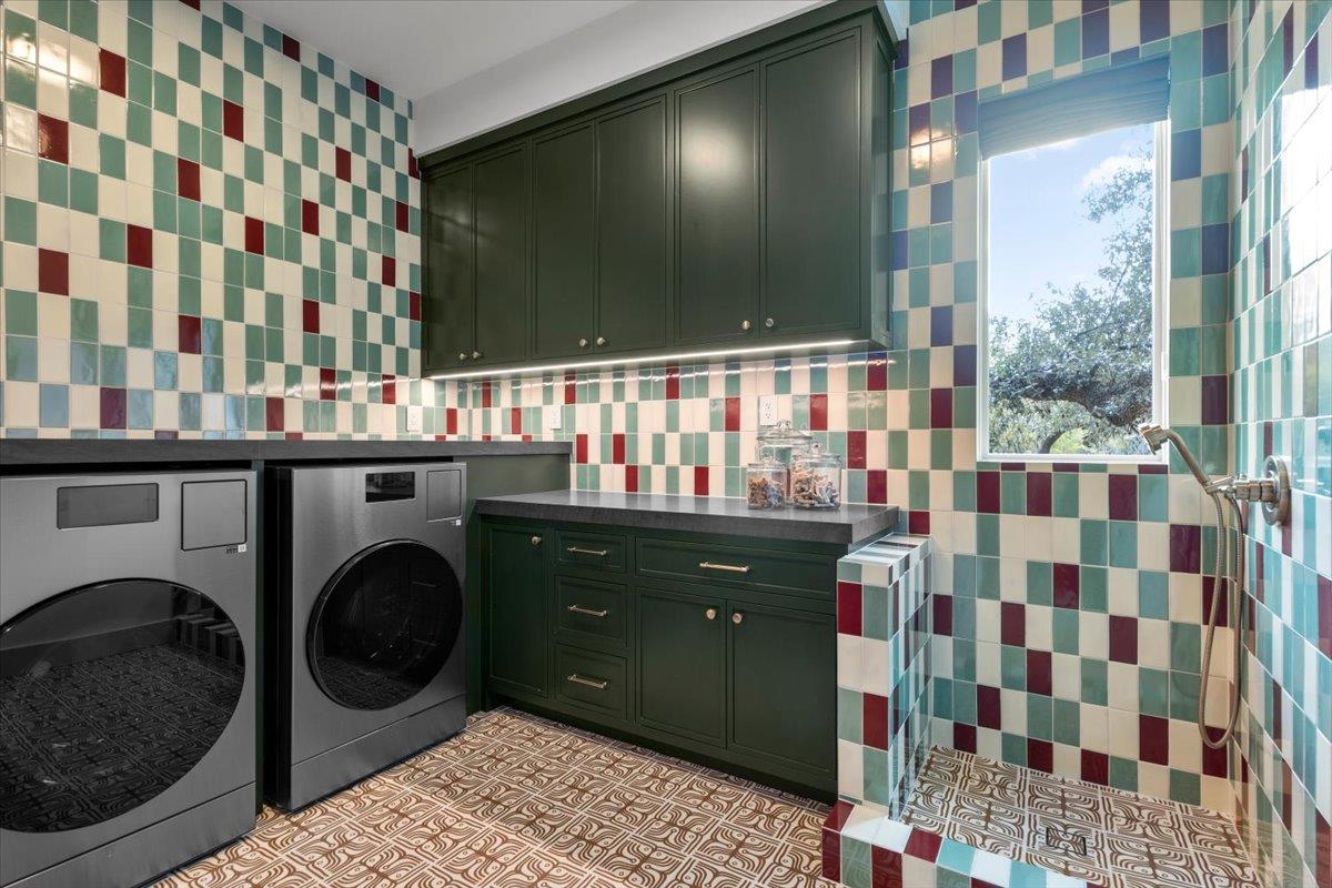 2200 W 9th ST, Austin