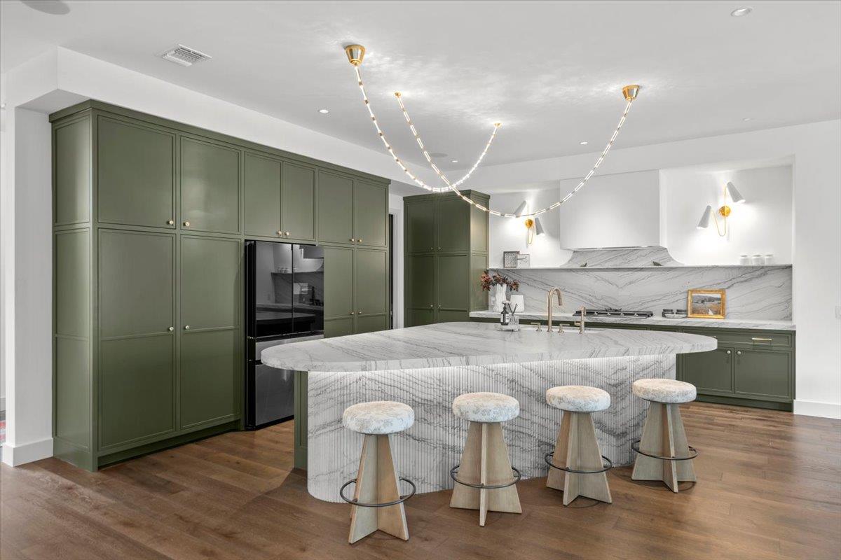 2200 W 9th ST, Austin