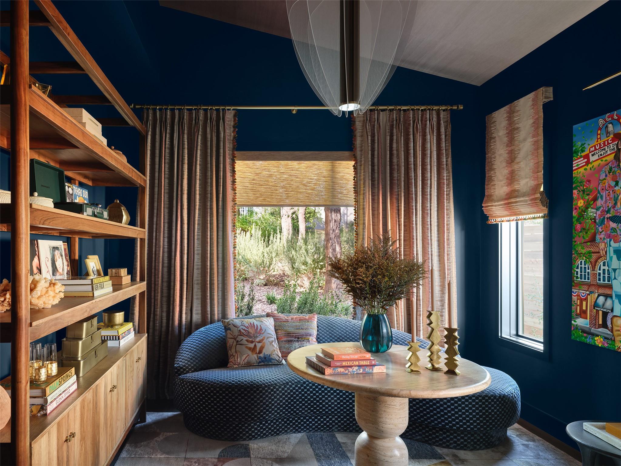 2200 W 9th ST, Austin