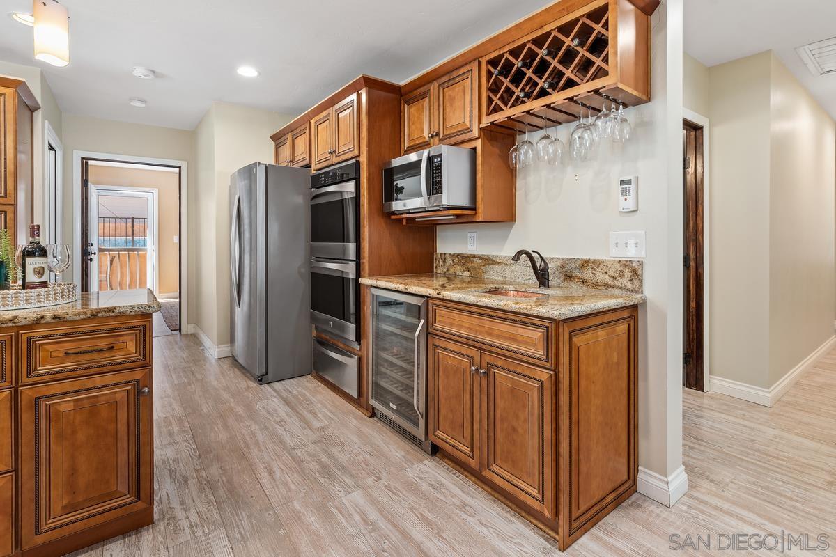 10429 San Carlos Dr
